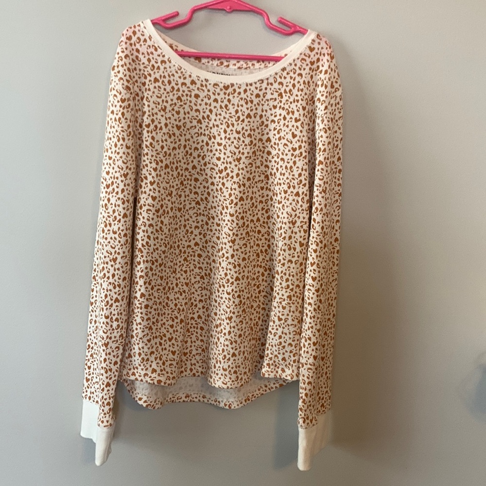 Old Navy leopard print thermal